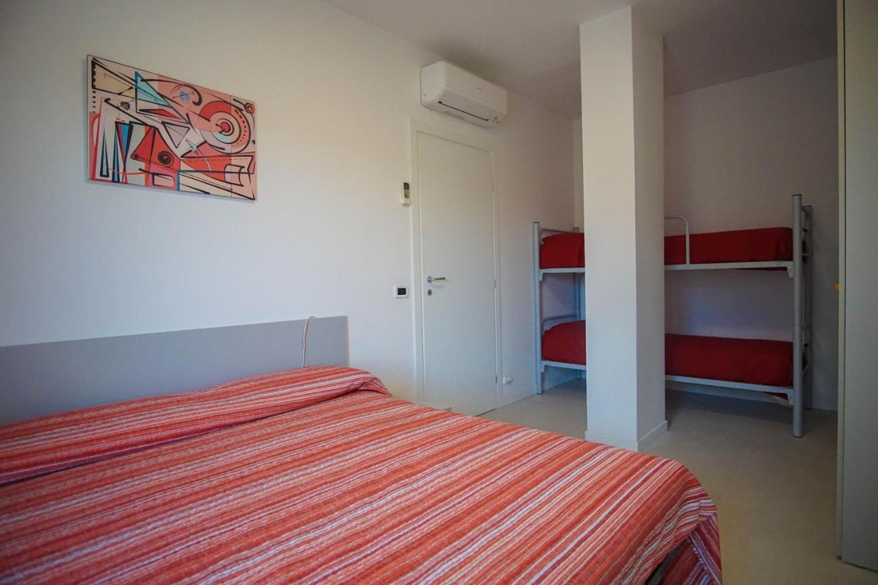 Quito Residence Movida E Spiaggia Лідо-ді-Єзоло Екстер'єр фото